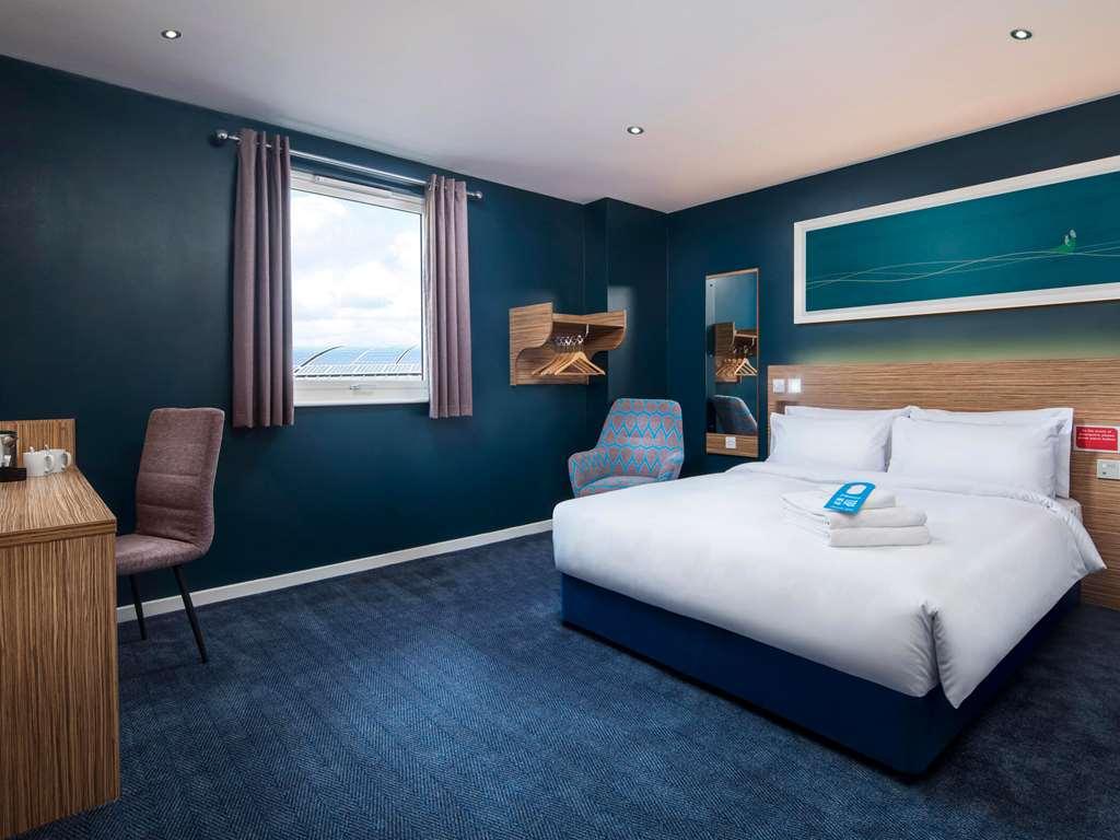 Travelodge London Central Bank Habitación foto